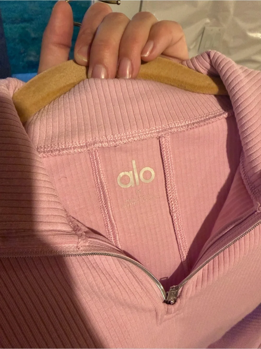 Alo Yoga Rise-Up Long Sleeve Ribbed Bodysuit Sugarplum Pink M NWT